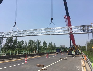 大连大连门架标牌施工现场